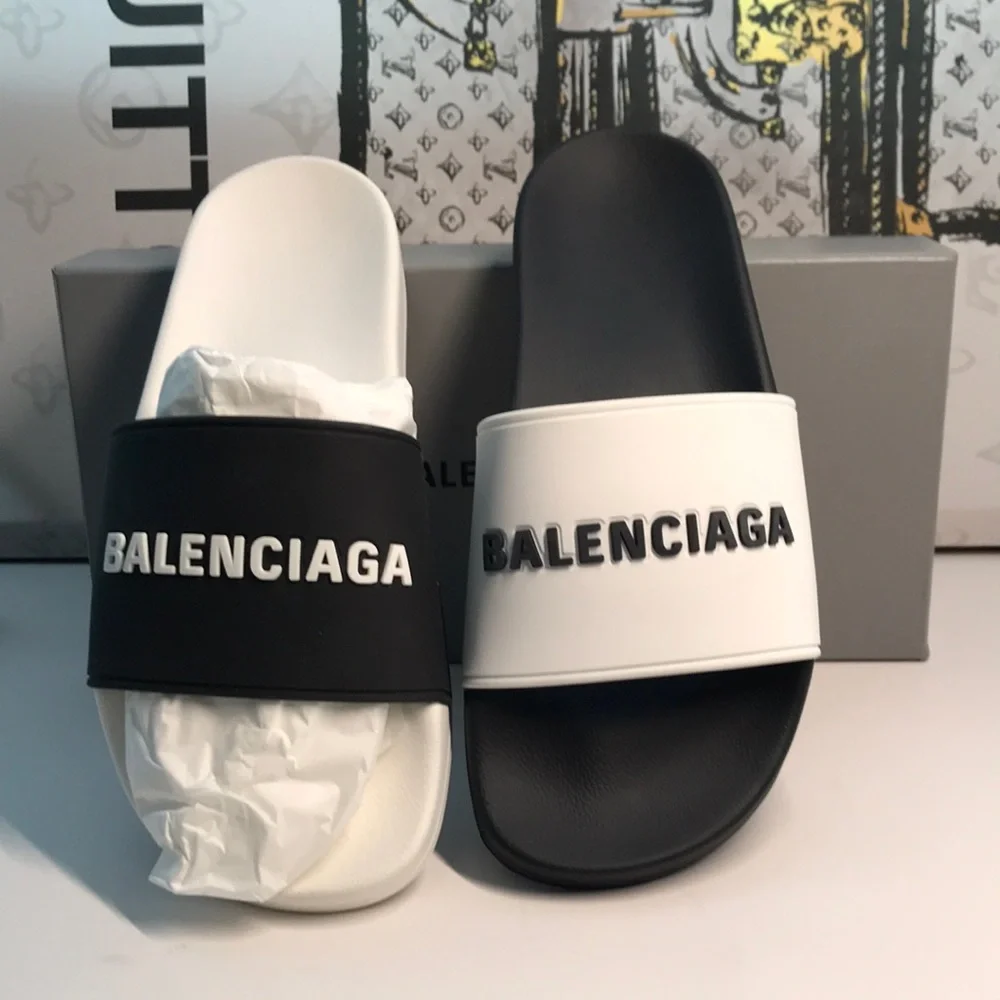 Balenciaga Men’s Logo Mismatched Slide Sandals | Size 8 | New Authentic
